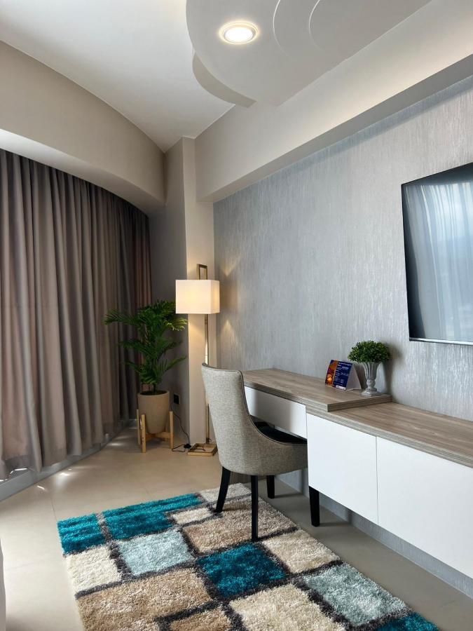 Aeon Suites Staycation Managed By Aria Hotel Davao City Extérieur photo